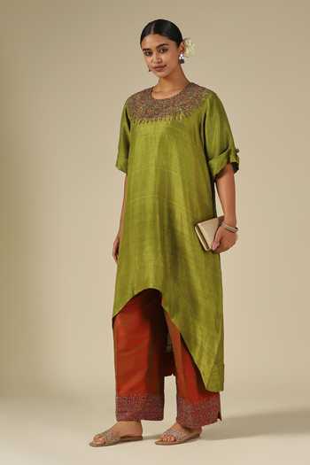 Buy_LATHA PUTTANNA_Olive Green Silk Beads Round Neck Embellished Raw Kurta And Pant Set _Online_at_Aza_Fashions