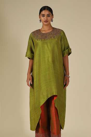 LATHA PUTTANNA_Olive Green Silk Beads Round Neck Embellished Raw Kurta And Pant Set _at_Aza_Fashions
