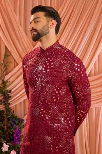Buy_Kasbah_Maroon Silk Sequins, Mirrors Work Kurta _Online_at_Aza_Fashions