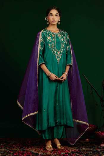 Omana By Ranjana Bothra_Green Silk, Shantoon, Organza Embroidery, Zari, Mirrors Gulnaar Kurta Set _at_Aza_Fashions
