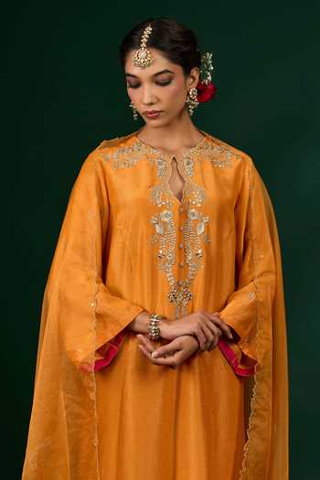 Omana By Ranjana Bothra_Orange Linen, Tissue, Organza Embroidery, Zari, Mirrors Taraani Kurta Set _at_Aza_Fashions