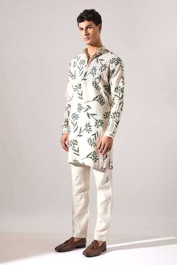 Buy_Son Of A Noble Snob_Ivory Linen Abel Paradise Printed Kurta Set 