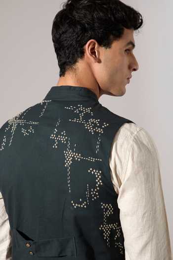 Son Of A Noble Snob_Green Cotton, Linen Embroidery Squad Bundi Set _at_Aza_Fashions
