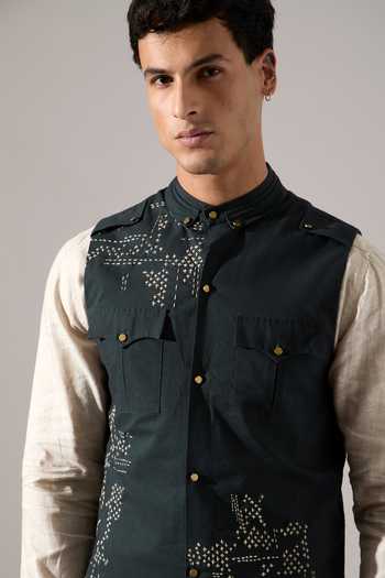 Buy_Son Of A Noble Snob_Green Cotton, Linen Embroidery Squad Bundi Set 
