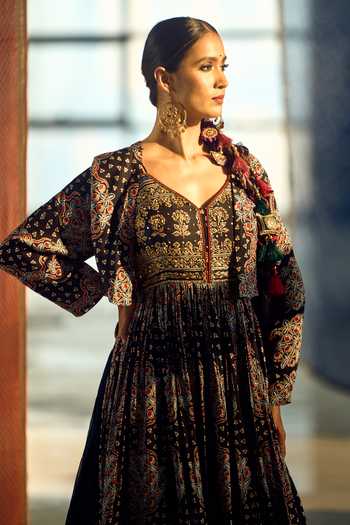 Shop_Samyukta Singhania_Black Chiffon, Satin, Viscose, Modal Printed Anarkali Set With Crop Jacket 
