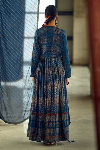 Samyukta Singhania_Blue Satin, Chiffon, Viscose, Modal Tassels Floral Stripe Print Anarkali Set 