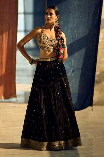 Buy_Samyukta Singhania_Black Satin, Viscose, Modal, Chinon Zari, Sequins, Embroidered Lehenga Set 