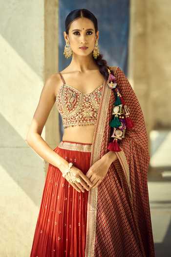 Buy_Samyukta Singhania_Gold Satin, Viscose, Modal, Chinon Embroidery, Zari, Gota Thread Lehenga Set _Online_at_Aza_Fashions