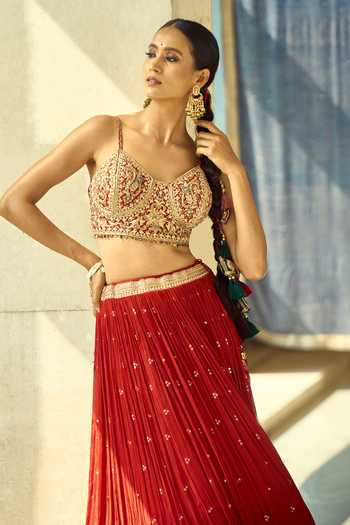 Samyukta Singhania_Gold Satin, Viscose, Modal, Chinon Embroidery, Zari, Gota Thread Lehenga Set _Online