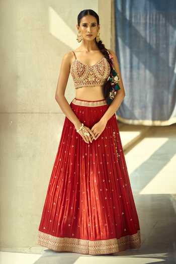 Buy_Samyukta Singhania_Gold Satin, Viscose, Modal, Chinon Embroidery, Zari, Gota Thread Lehenga Set _Online