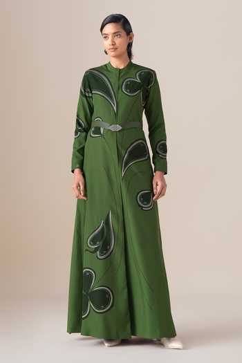 Ampm_Green Silk Mandarin Collar Saeeda Filigree Pattern Jacket With Belt _Online