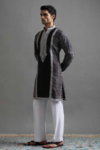 Gargee Designers_Black Chanderi Embroidery Veer Kurta Set _Online_at_Aza_Fashions