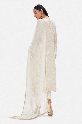 Basanti Kapde aur Koffee_Ivory Georgette Sequins, Beads, Stones Off-white Shimmer Kurta And Pant Set _Online_at_Aza_Fashions