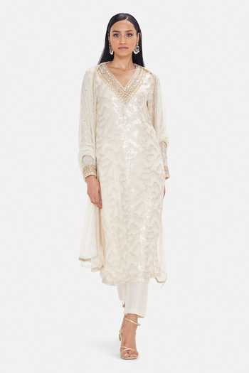 Shop_Basanti Kapde aur Koffee_Ivory Georgette Sequins, Beads, Stones Off-white Shimmer Kurta And Pant Set _Online_at_Aza_Fashions