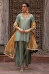 Buy_Nikunj By NIIDHI BAJAJ_Green Tissue Embroidery V-neck, Yes Pista Noor Hand Kurta Set _at_Aza_Fashions