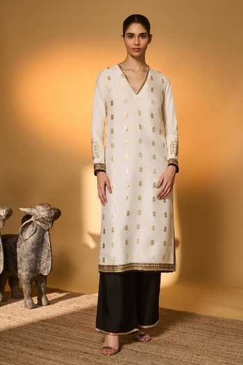 Masaba_Ivory Silk, Organza Embroidery, Sequins, Zari, Turtle Tale Printed Kurta Set _Online_at_Aza_Fashions