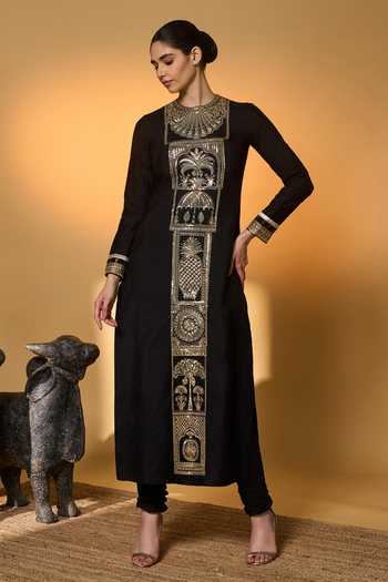 Buy_Masaba_Black Silk Sequins, Gota Patti, Lace Round Neck Khidki Embroidered Kurta Set _at_Aza_Fashions