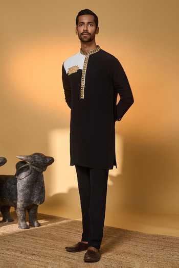 Buy_Masaba_Black Crepe, Silk Embroidery, Zari, Applique And White Turtle Tale Kurta Set _Online_at_Aza_Fashions