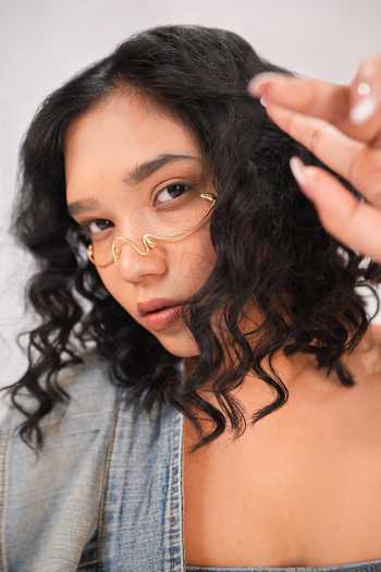 Buy_Vaidaan_Gold Lola Facelet _at_Aza_Fashions