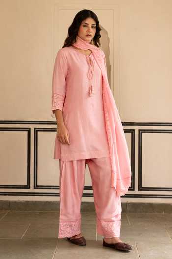 Buy_Karaj Jaipur_Pink Silk, Organza Embroidery Round Neck, Yes Hand Kurta Set _Online_at_Aza_Fashions