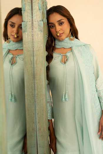 Buy_Karaj Jaipur_Blue Silk, Organza Embroidery Keyhole Neck, Yes Hand Kurta Set _Online_at_Aza_Fashions