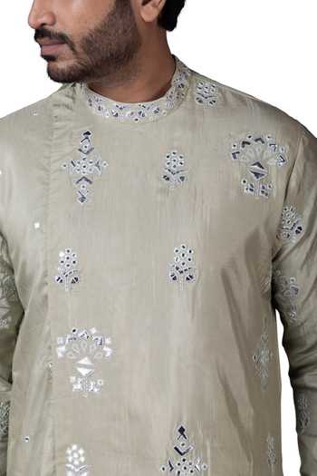 Buy_Smriti By Anju Agarwal_Green Silk, Cotton Mirrors Urban Armor Rexine Overlap Kurta Set _Online_at_Aza_Fashions
