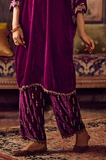 Buy_Reeti Arneja_Purple Velvet Embroidery, Sequins, Zari Round Jamuni Sunhera Kurta And Salwar Set _Online_at_Aza_Fashions