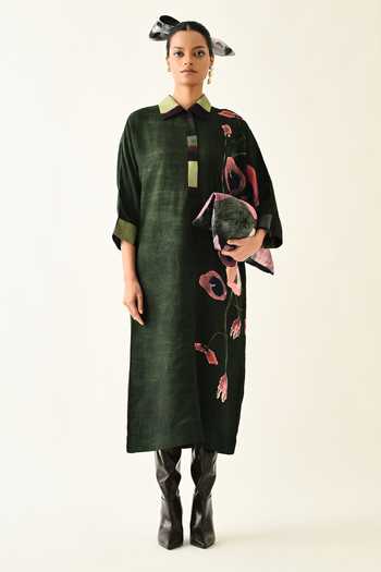 Buy_OFRIDA_Pink Cotton Collared Mossfield Anti-fit Dress _at_Aza_Fashions