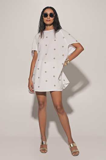Buy_Kriti Bapna_White Linen Studs Round Neck Embellished Blouse And Shorts Set _Online_at_Aza_Fashions