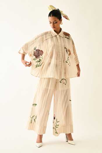 Shop_OFRIDA_Green Collared Dewstripe Printed Top _Online