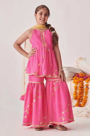 Buy_Jhambthreads_Pink Georgette, Net Embroidery, Zari Printed Kurta Set _at_Aza_Fashions