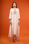 Buy_Sheetal Batra_Ivory Embroidery Split V-neck Amaya Kaftan And Pant Set 