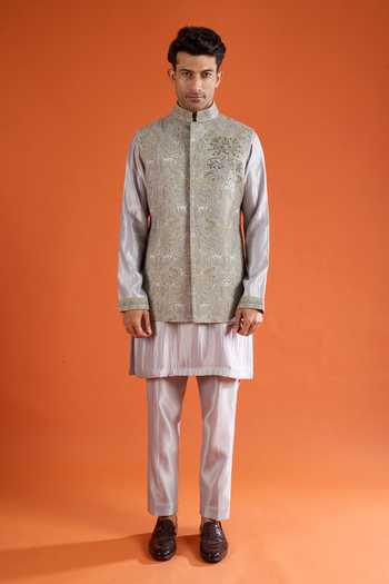 Buy_Qbik_Green Animal Print Bundi And Kurta Set _Online_at_Aza_Fashions