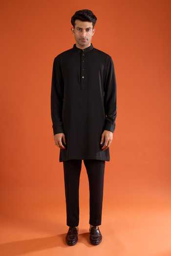 Buy_Qbik_Black Stones Geometric Embroidered Bundi And Kurta Set 