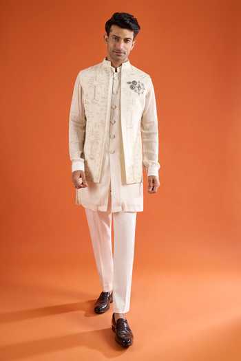 Qbik_Ivory Embroidery Thread Work Bundi And Kurta Set _Online_at_Aza_Fashions