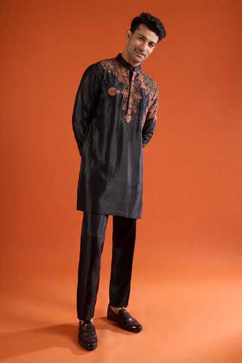 Buy_Qbik_Black Embroidery Floral Kurta Set _Online_at_Aza_Fashions