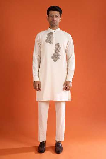 Buy_Qbik_Ivory Sequins, Beads, Pearls, Stones, Mirrors Embellished Kurta Set _Online_at_Aza_Fashions