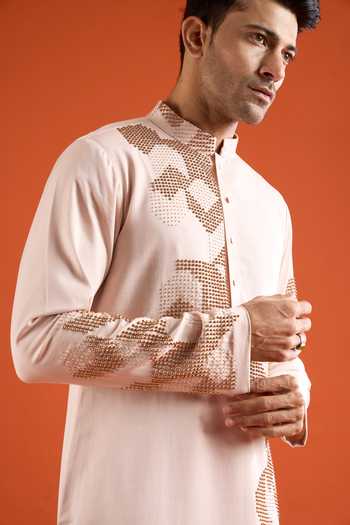 Buy_Qbik_Pink Embroidery Geometric Pattern Kurta Set _Online_at_Aza_Fashions