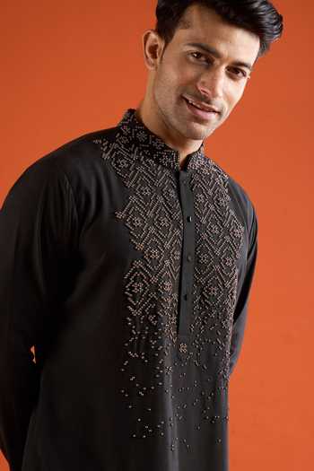 Buy_Qbik_Black Embroidery Abstract Pattern Straight Kurta And Pant Set _Online_at_Aza_Fashions