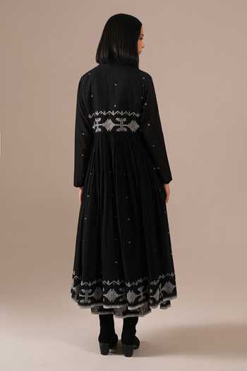 Shop_Indigo Dreams_Black Cotton Square Neck Handwoven Jamdani Dress And Jacket Set _at_Aza_Fashions