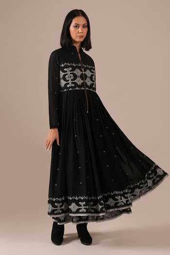 Indigo Dreams_Black Cotton Square Neck Handwoven Jamdani Dress And Jacket Set _Online