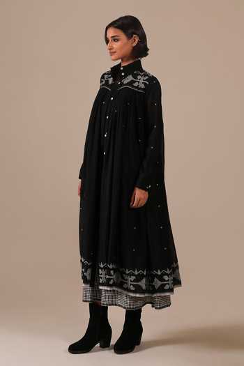 Shop_Indigo Dreams_Black Cotton Embroidery Mandarin Collar, Square Neck Handwoven Jamdani Dress Set _Online_at_Aza_Fashions