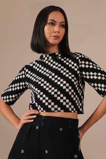 Buy_Indigo Dreams_Black Cotton Mandarin Collar Handwoven Jamdani Top And Skirt Set 