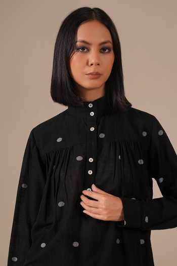 Shop_Indigo Dreams_Black Cotton Mandarin Collar Handwoven Jamdani Top With Skirt 