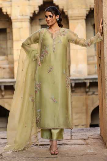 Label Niti Bothra_Green Silk, Tencel, Organza Pearls, Zari, Embroidery Floral Kurta Pant Set _Online