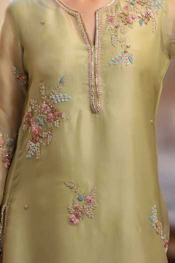 Buy_Label Niti Bothra_Green Silk, Tencel, Organza Pearls, Zari, Embroidery Floral Kurta Pant Set _Online