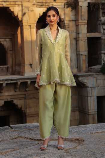 Buy_Label Niti Bothra_Green Silk, Organza, Tencel Pearls Shawl Neck, Yes Resham Embroidered Kurta Set _Online_at_Aza_Fashions
