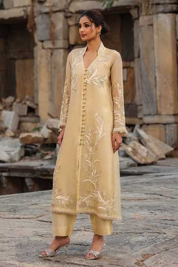 Label Niti Bothra_Beige Silk, Organza, Tencel Embroidery, Pearls V-neck Resham Kurta And Pant Set _Online