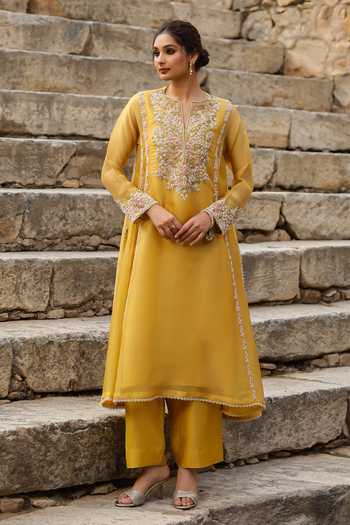Buy_Label Niti Bothra_Yellow Silk, Tencel, Organza Embroidery, Pearls, Zari Split Resham Kurta Set _at_Aza_Fashions