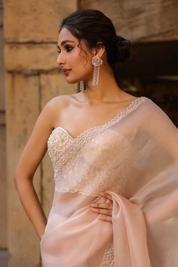 Shop_Label Niti Bothra_Pink Organza Pearls, Applique Sweetheart Border Embroidered Saree And Blouse Set _Online_at_Aza_Fashions